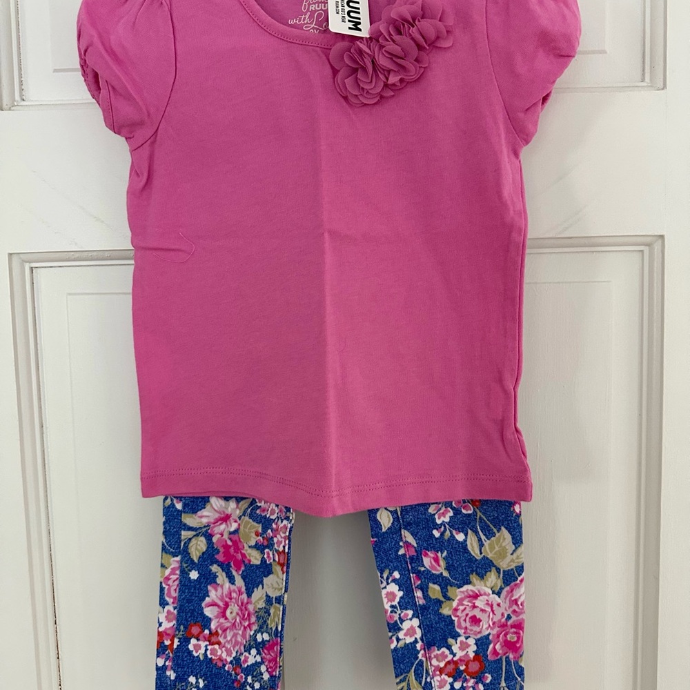 Ruum Pink Top and Blue Floral Leggings Set